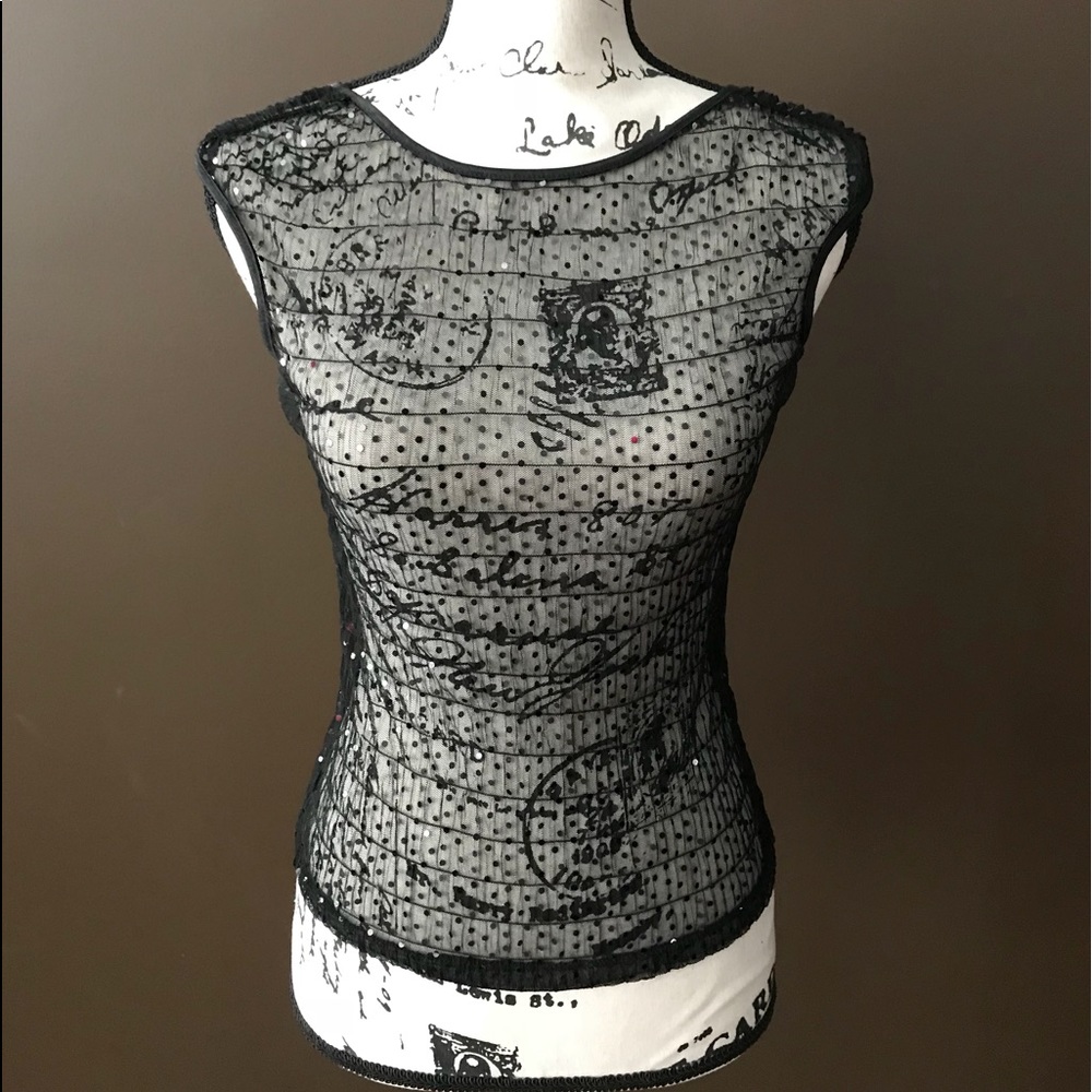 ‼️SOLD‼️Women’s sheer top
